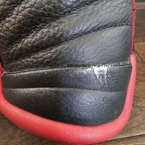 Jordan 12 Flu Game - Picture 7 of 7